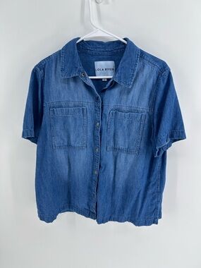 Lola River Short Sleeve Denim Button-Up Shirt - Large